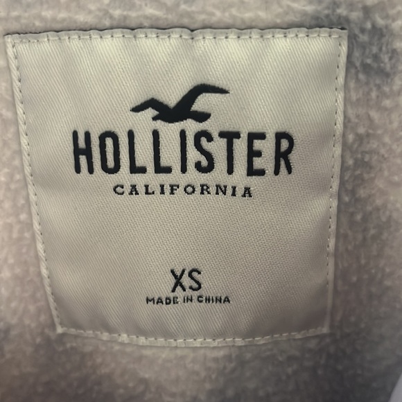 Hollister button up jacket. - Picture 3 of 3